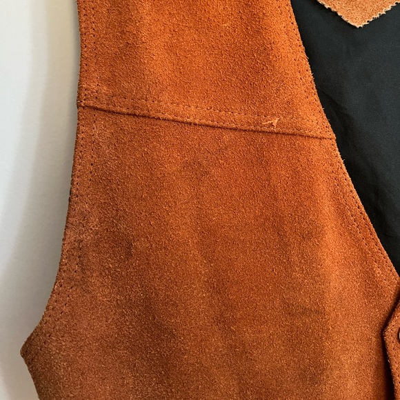 Vintage Leather Vest - Picture 4 of 6